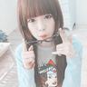 女子怀疑丈夫出轨 扒货车车尾跟踪